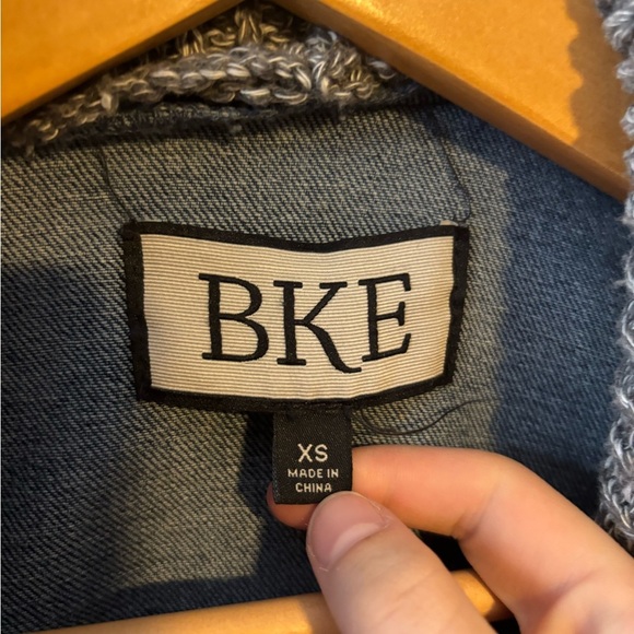 BKE Denim Jacket with Knit Collar - Picture 5 of 10